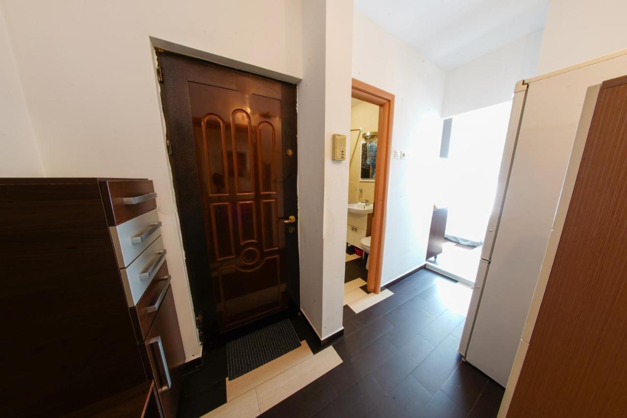 Sun Plaza Oasis With Self Check In And Fast Wifi Apartment Bucharest Exterior photo